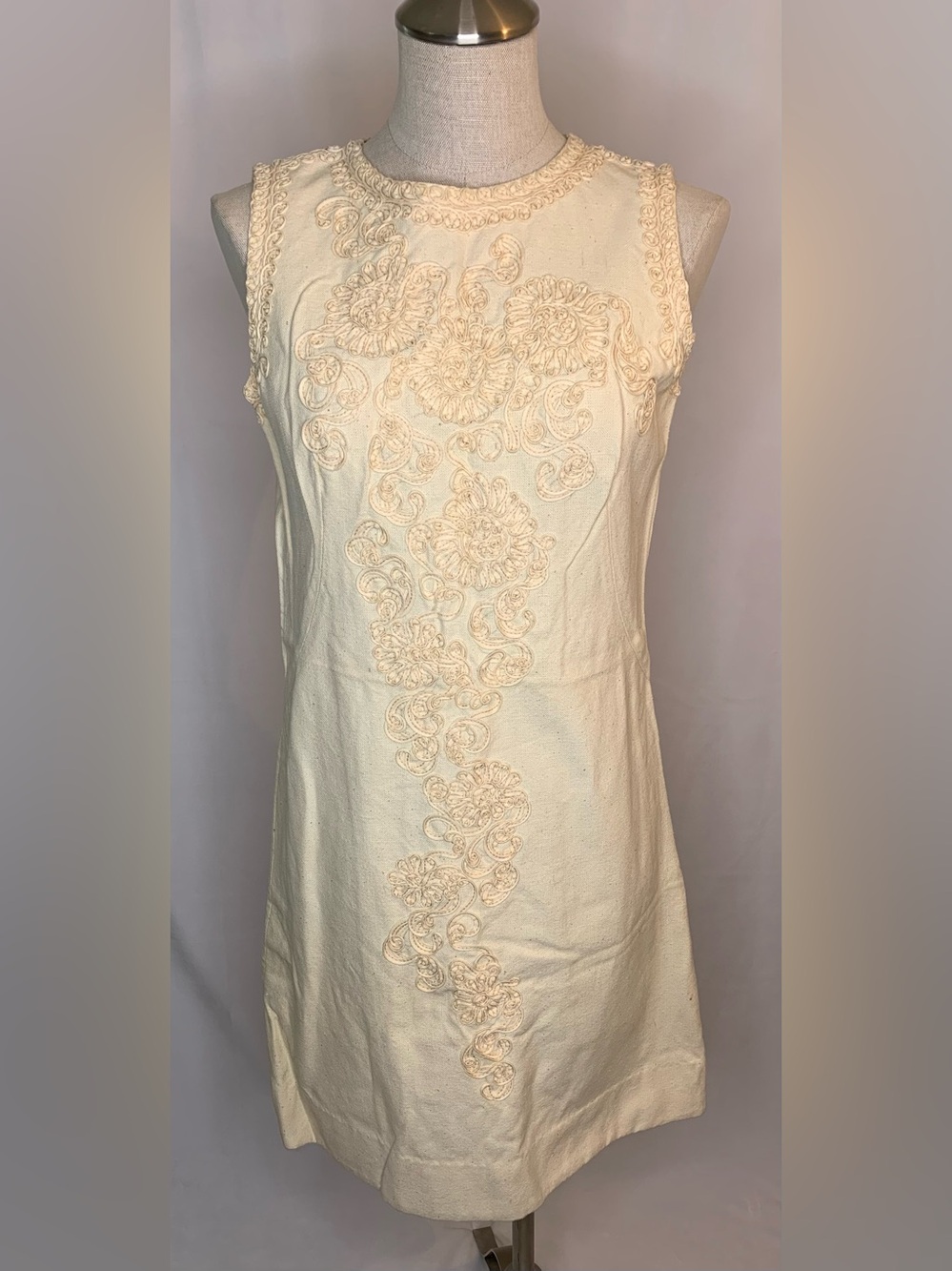 Vintage 1970s womens shift dress from El Bazar Sabado Mexican artisan design S/M